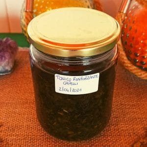 LOZIONE ANTICADUTA CAPELLI FAI DA TE