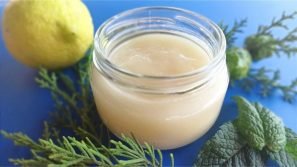 GEL PER GAMBE GONFIE E PESANTI FAI DA TE NATURALE